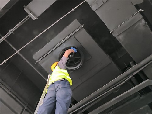 中央空調(diào)清洗 中央空調(diào)清洗